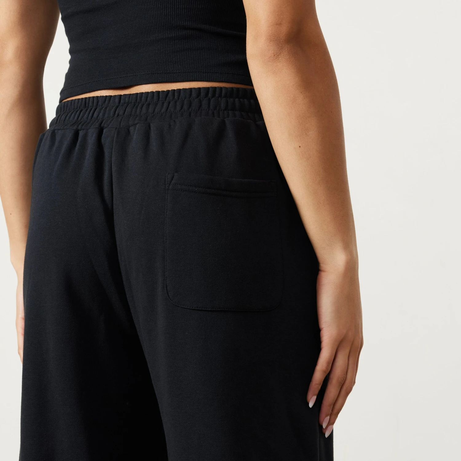 Vanquish Restore Black Oversized Sweatpants 6 Vanquish Restore Black Oversized Sweatpants - Image 4