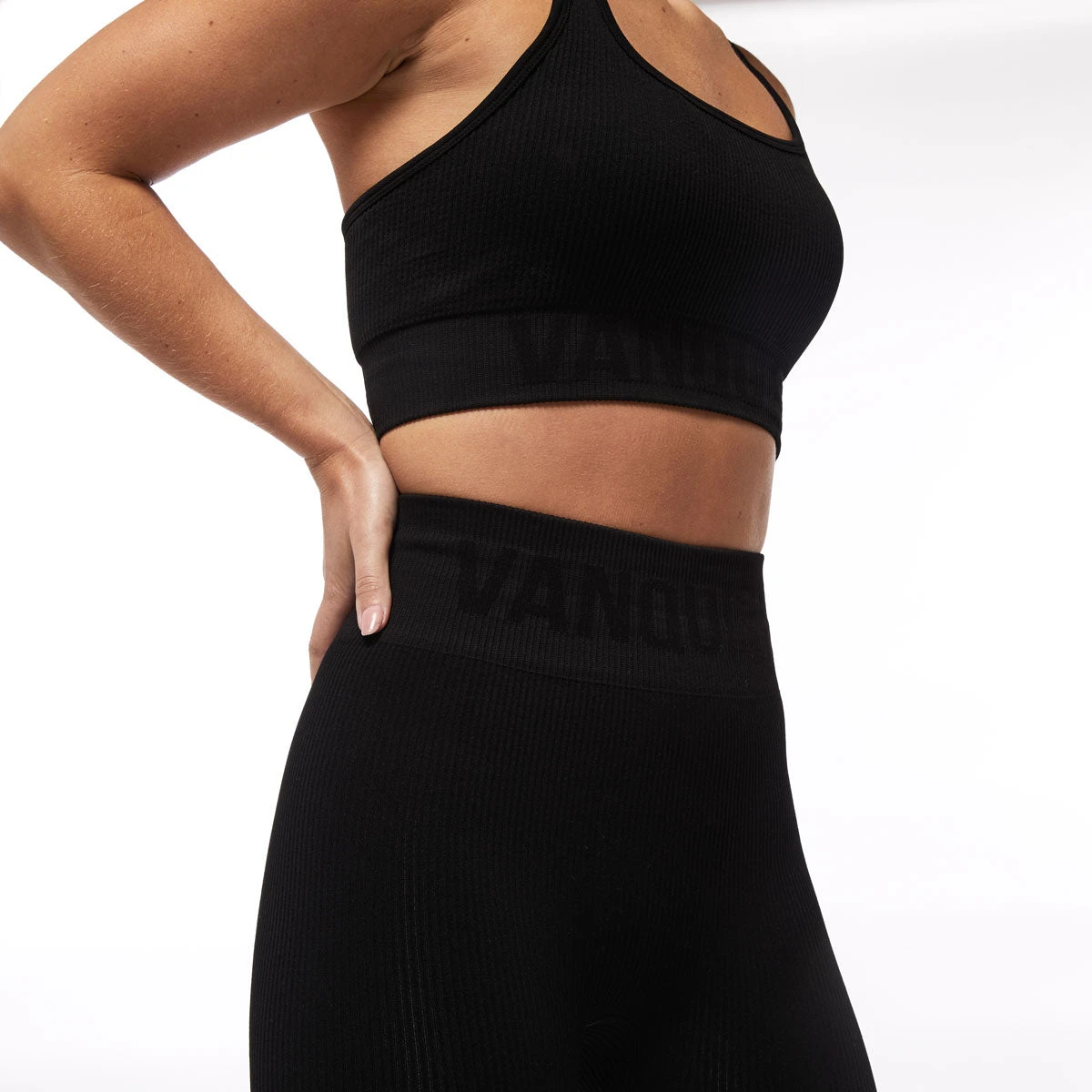 Vanquish Ribbed Black Seamless Leggings 4 Vanquish Ribbed Black Seamless Leggings - Image 2