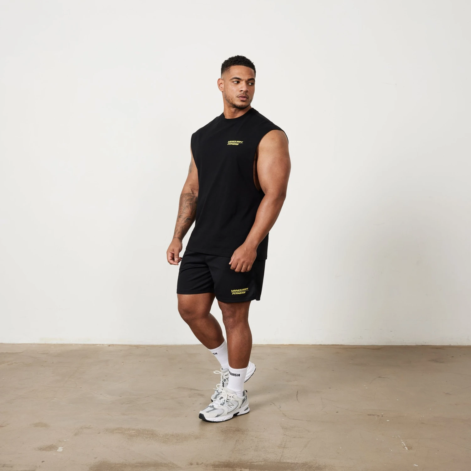 Vanquish Speed Black Oversized Sleeveless T Shirt 7 Vanquish Speed Black Oversized Sleeveless T Shirt - Image 5