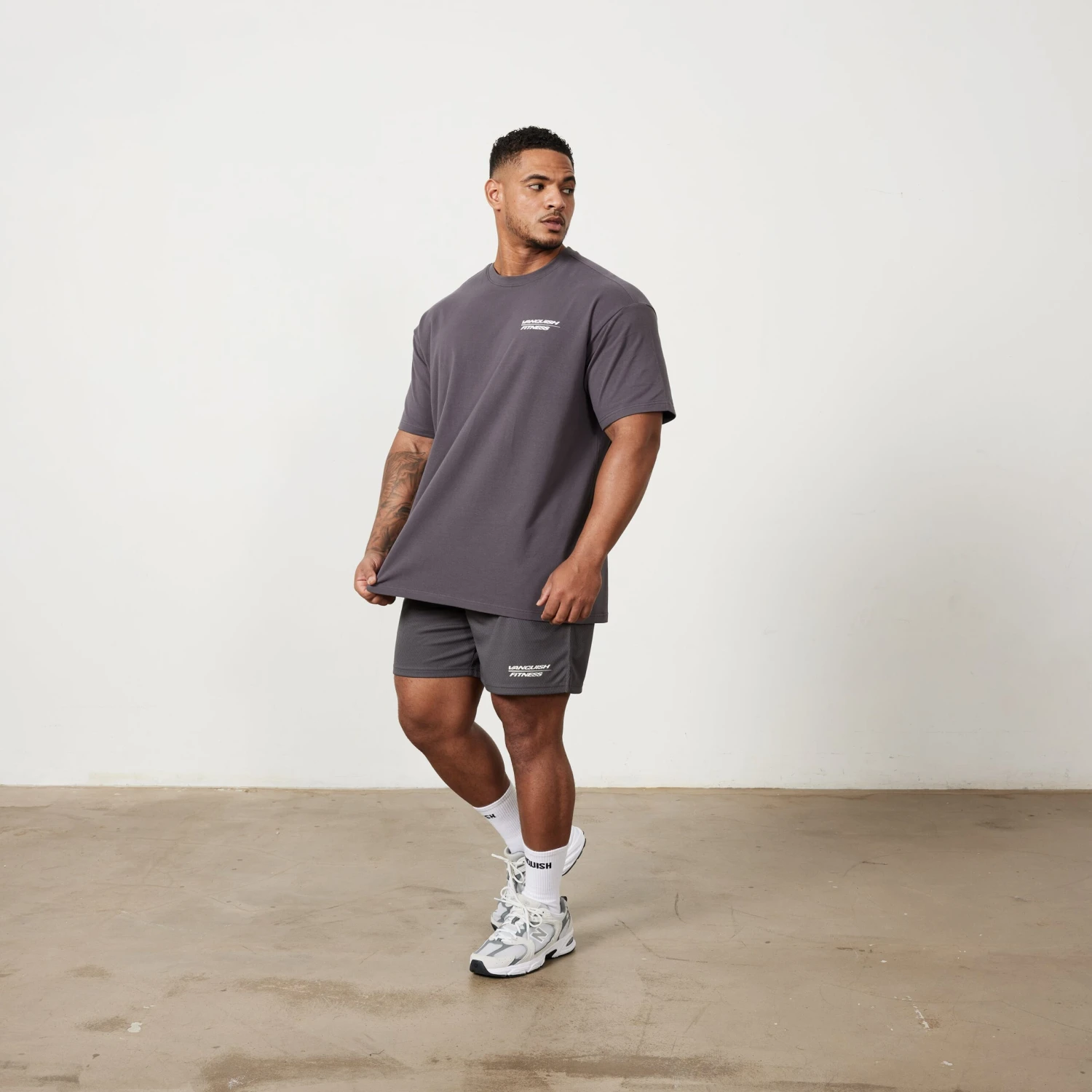 Vanquish Speed Charcoal Grey Oversized T Shirt 7 Vanquish Speed Charcoal Grey Oversized T Shirt - Image 5