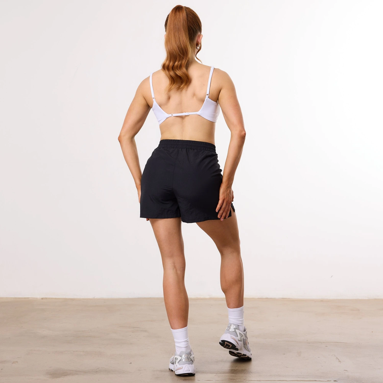 Vanquish Enhance Wimbledon White Minimal Open Back Bra 7 Vanquish Enhance Wimbledon White Minimal Open Back Bra - Image 5