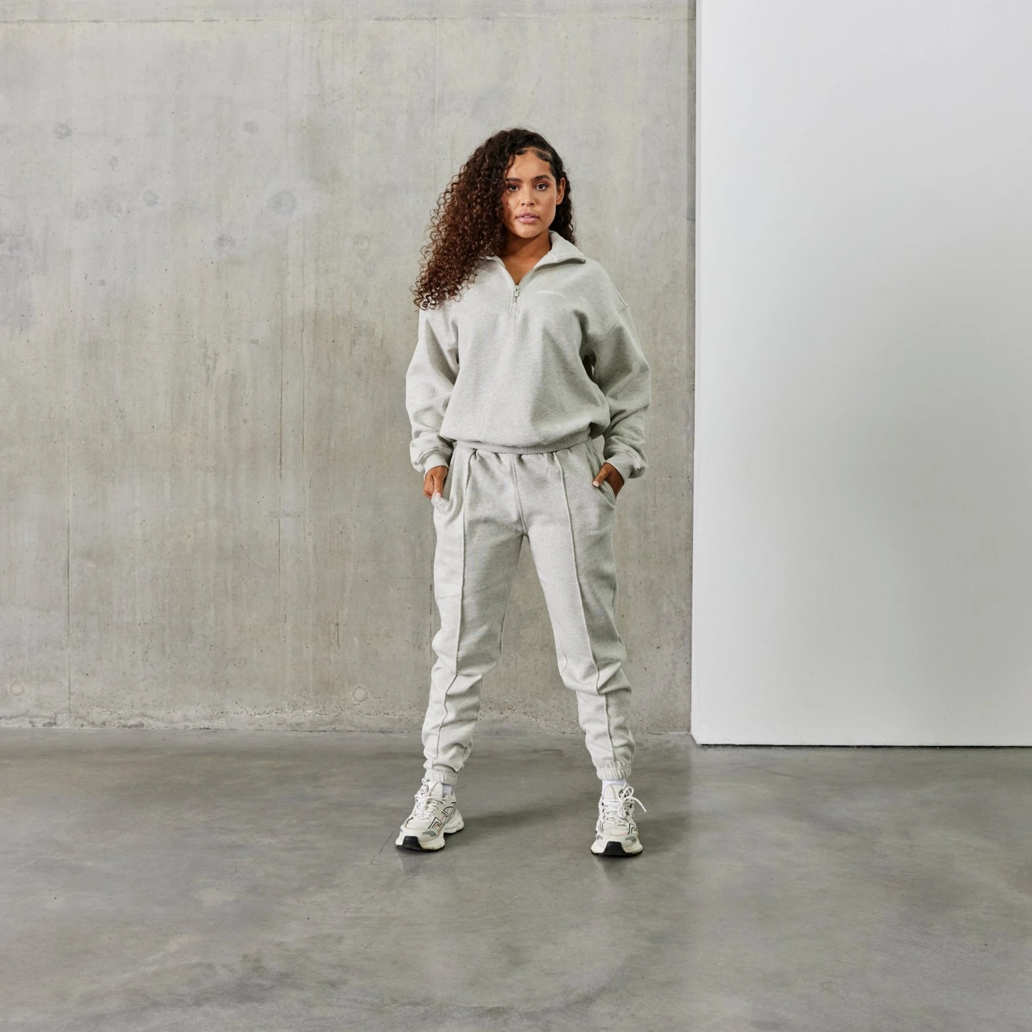 Vanquish Balance Oat Marl Pintuck Sweatpants 3 Vanquish Balance Oat Marl Pintuck Sweatpants