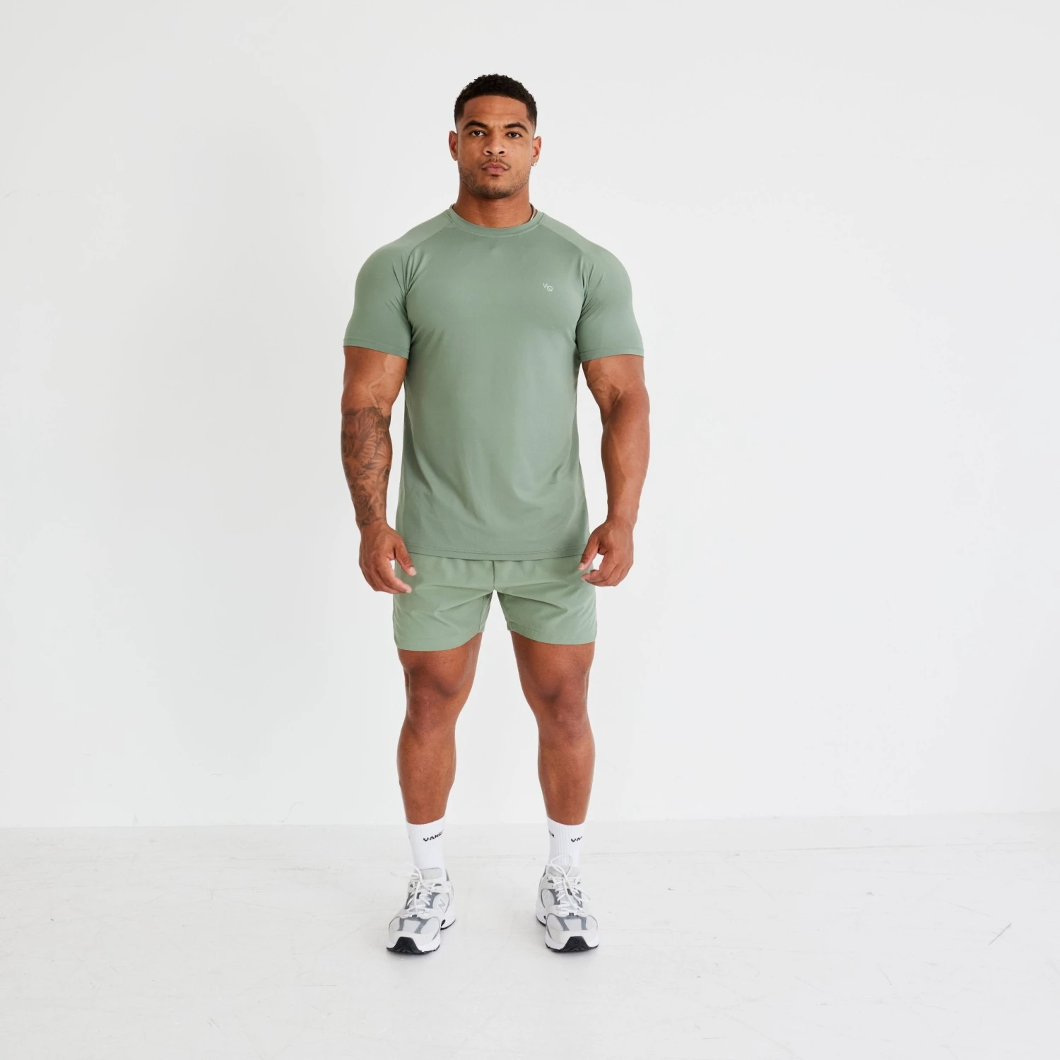 Vanquish Essential Green Performance Short Sleeve T Shirt 8 Vanquish Essential Green Performance Short Sleeve T Shirt - Image 6