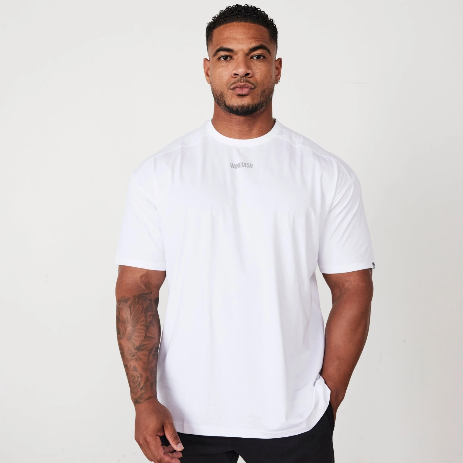 Vanquish Essential White Oversized T Shirt 3 Vanquish Essential White Oversized T Shirt