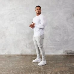 Vanquish Essential White Slim Fit Long Sleeve T Shirt -Vanquish Fitness vanquish essential white slim fit long sleeve t shirt 541273