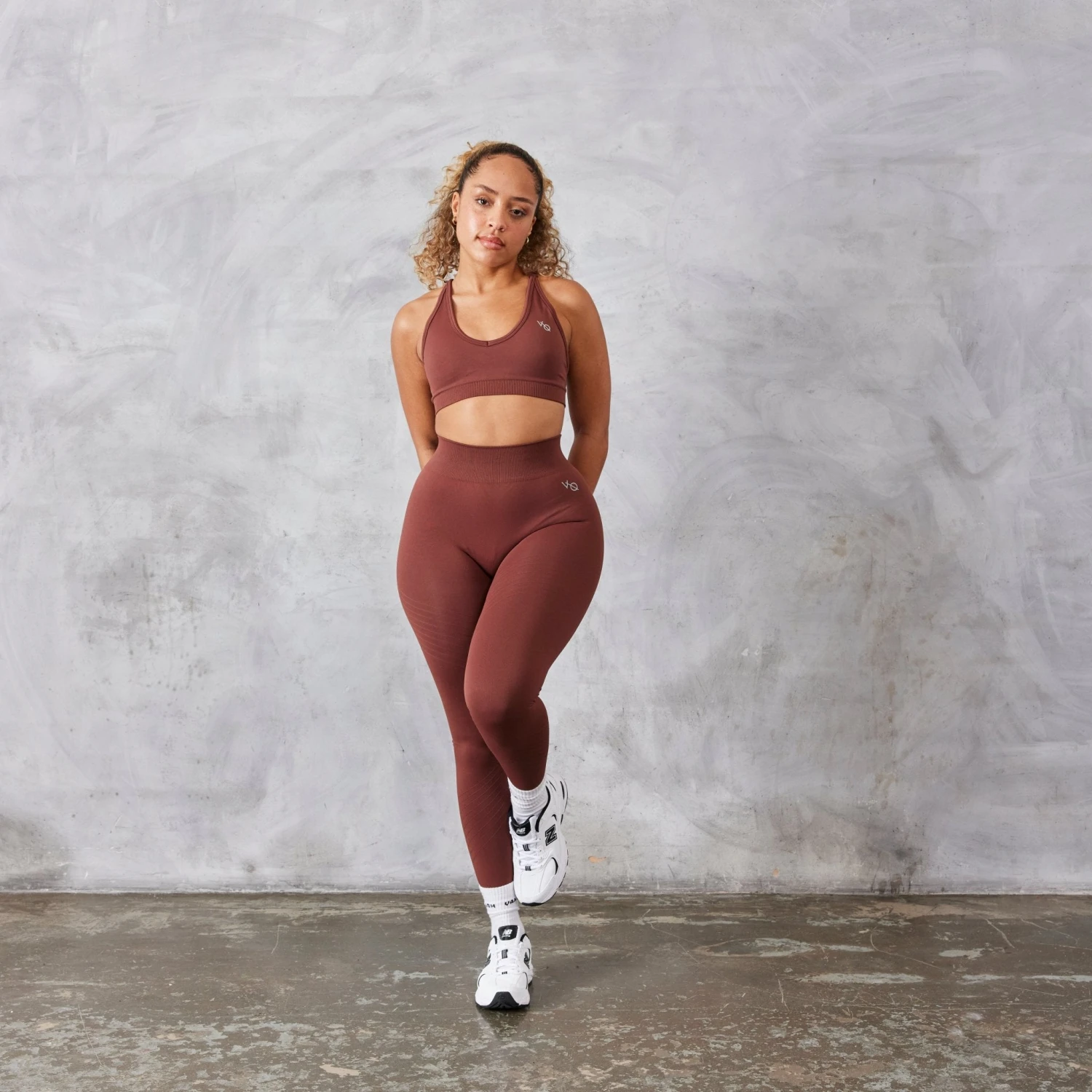 Vanquish Neutral V2 Seamless Brown Bra 4 Vanquish Neutral V2 Seamless Brown Bra - Image 2