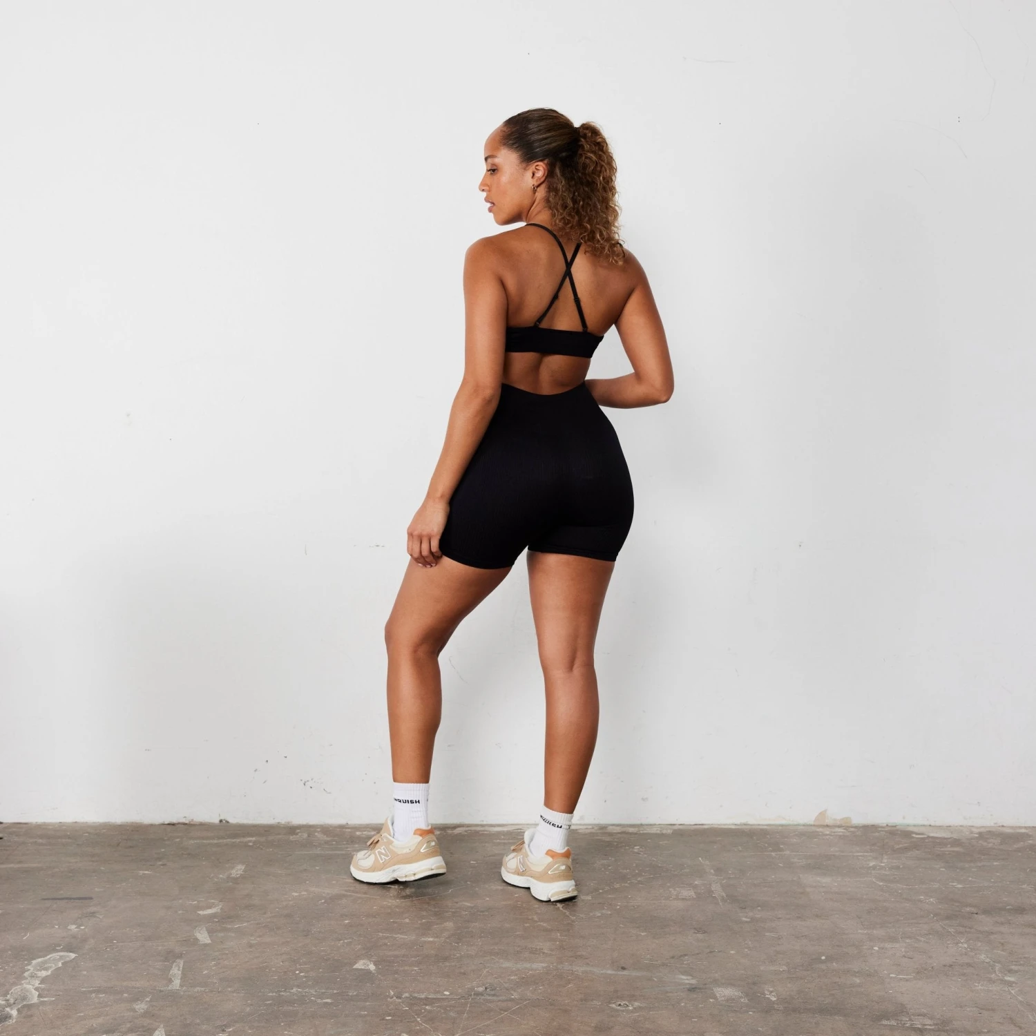 Vanquish Ribbed Seamless Black Shorts 6 Vanquish Ribbed Seamless Black Shorts - Image 4